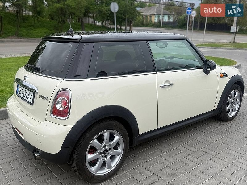 Хэтчбек MINI Hatch 2012 в Днепре