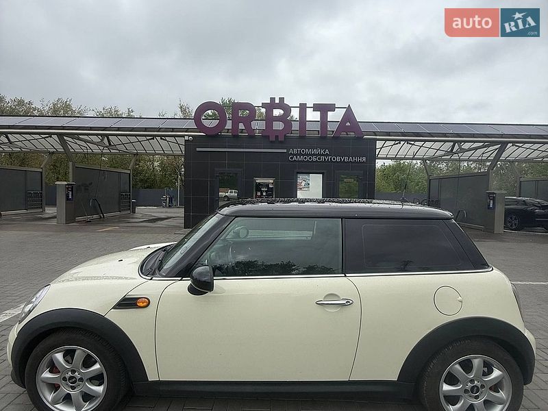 Хэтчбек MINI Hatch 2012 в Днепре
