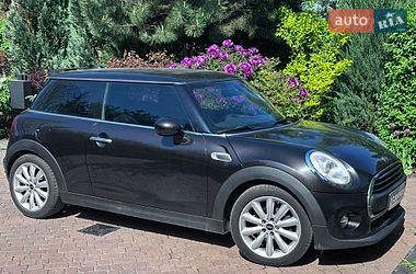 Хэтчбек MINI Hatch 2015 в Виннице