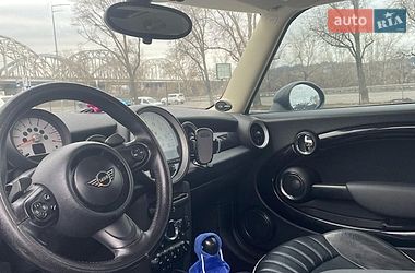 Хэтчбек MINI Hatch 2010 в Киеве