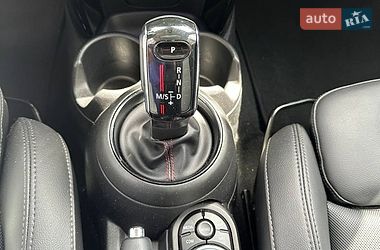 Хэтчбек MINI Hatch 2020 в Киеве