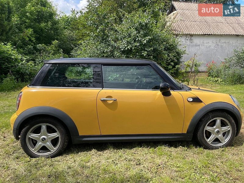 Хэтчбек MINI Hatch 2007 в Белой Церкви