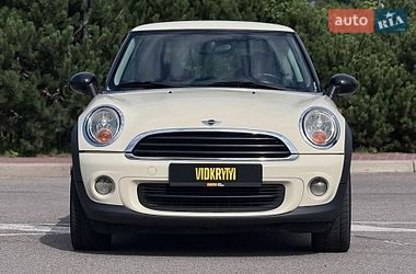 Хэтчбек MINI Hatch 2010 в Киеве
