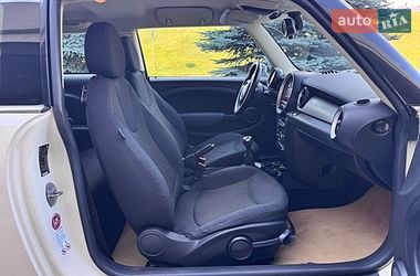 Хэтчбек MINI Hatch 2010 в Киеве