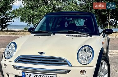Хетчбек MINI Hatch 2005 в Черкасах