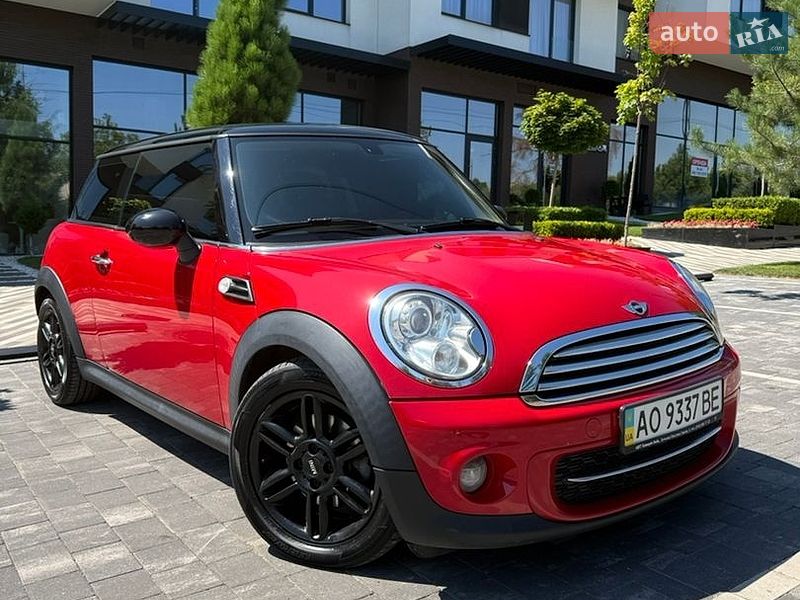 MINI Hatch, фото з оголошення