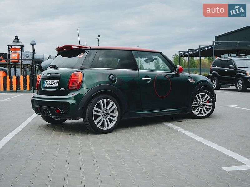Хэтчбек MINI Hatch 2017 в Виннице
