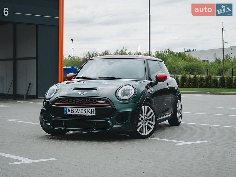 Хэтчбек MINI Hatch 2017 в Виннице