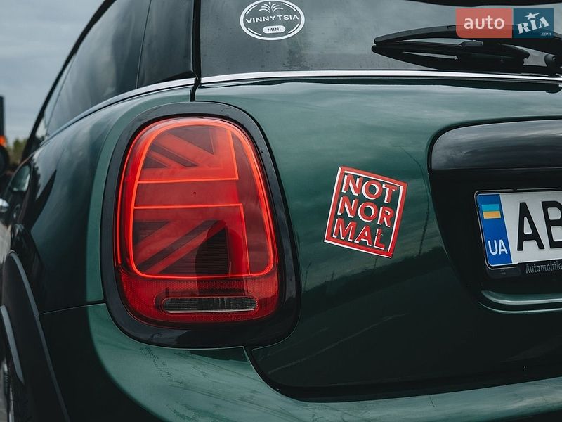 Хетчбек MINI Hatch 2017 в Вінниці
