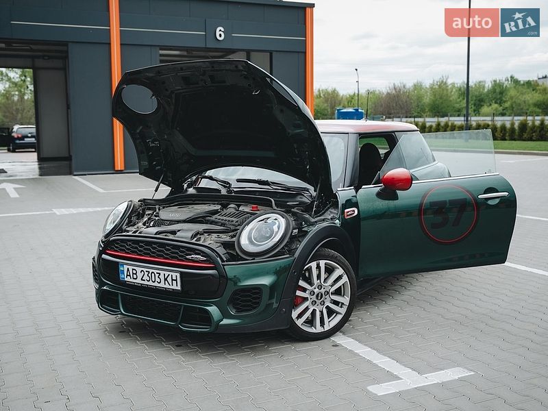 Хэтчбек MINI Hatch 2017 в Виннице