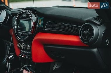 Хэтчбек MINI Hatch 2017 в Виннице