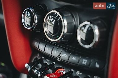Хэтчбек MINI Hatch 2017 в Виннице