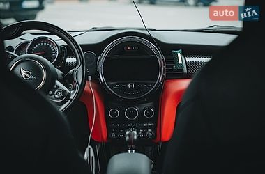 Хэтчбек MINI Hatch 2017 в Виннице