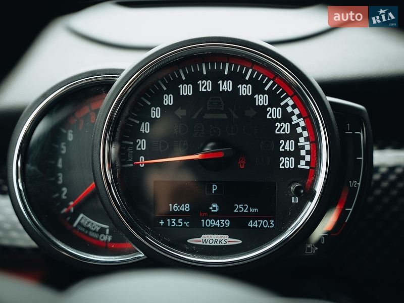 Хэтчбек MINI Hatch 2017 в Виннице