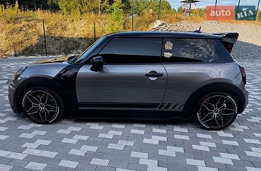 Хетчбек MINI Hatch 2017 в Львові