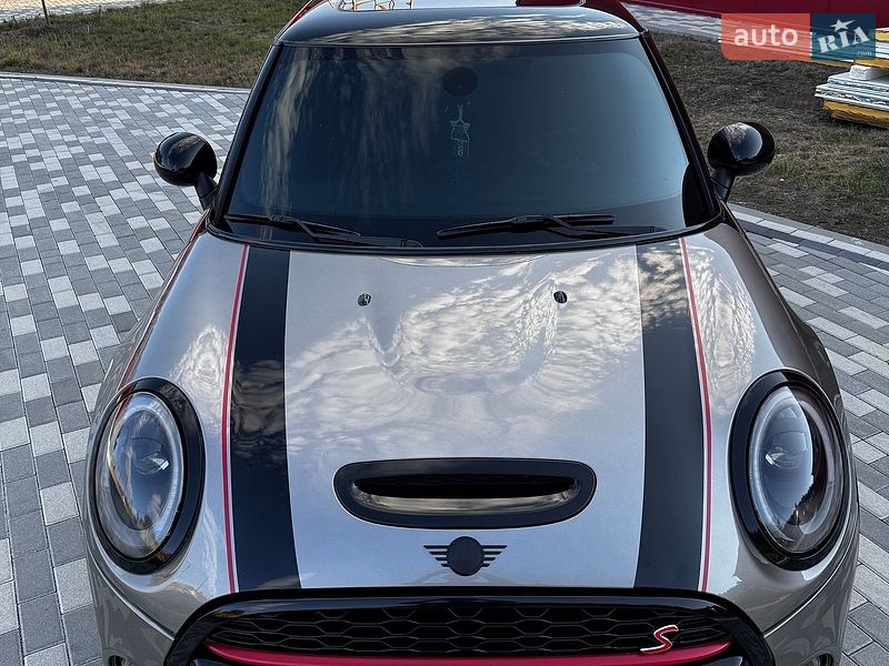 Хетчбек MINI Hatch 2017 в Львові