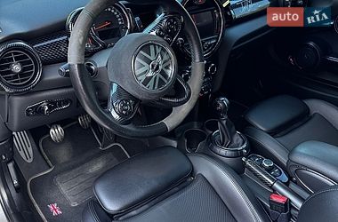 Хетчбек MINI Hatch 2017 в Львові