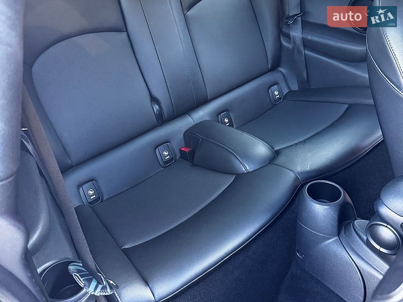 Хетчбек MINI Hatch 2017 в Львові