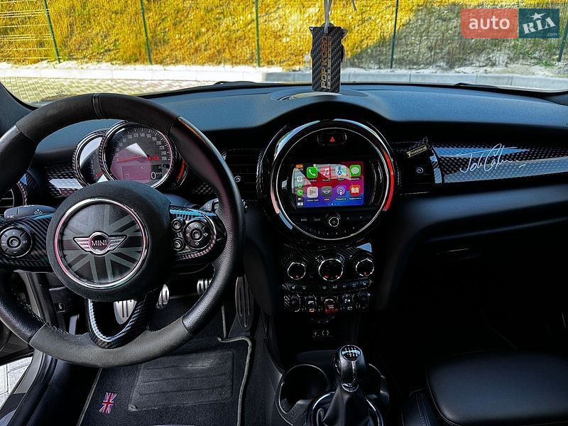 Хетчбек MINI Hatch 2017 в Львові