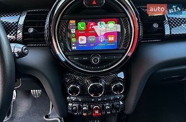Хетчбек MINI Hatch 2017 в Львові