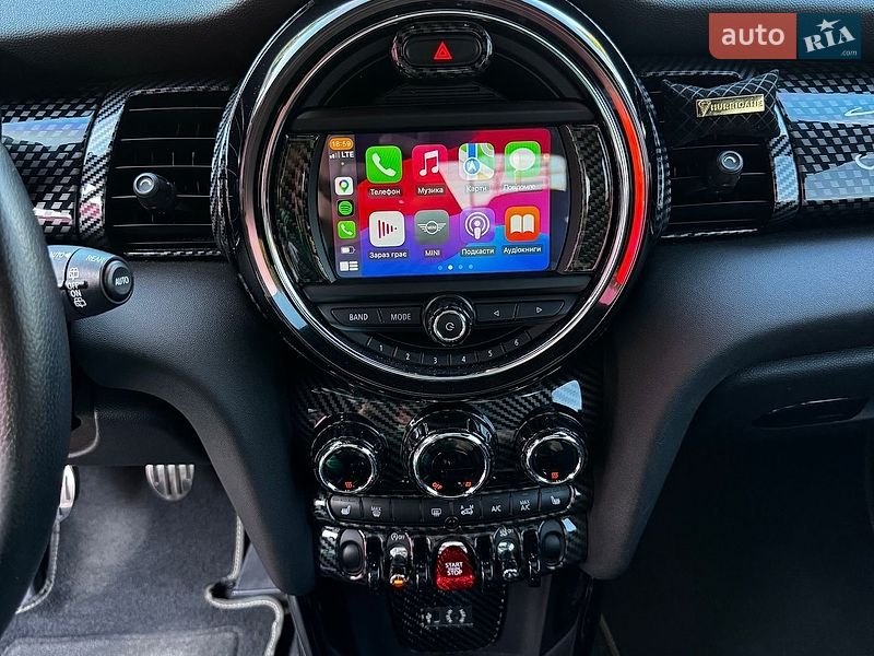 Хетчбек MINI Hatch 2017 в Львові