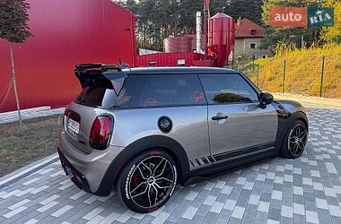 Хетчбек MINI Hatch 2017 в Львові
