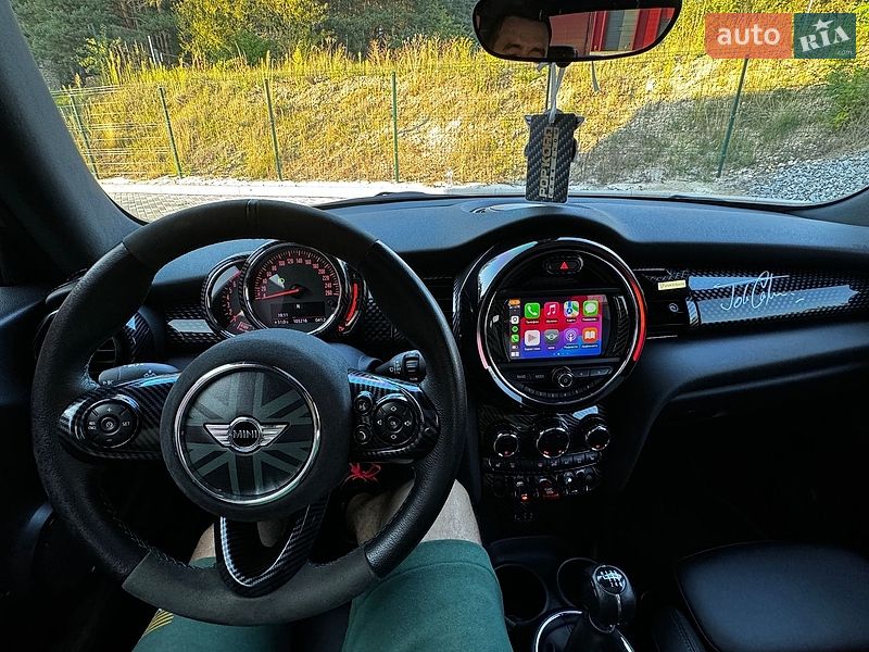 Хетчбек MINI Hatch 2017 в Львові