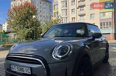 Хетчбек MINI Hatch 2021 в Івано-Франківську