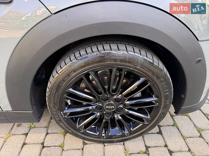 Хетчбек MINI Hatch 2021 в Івано-Франківську