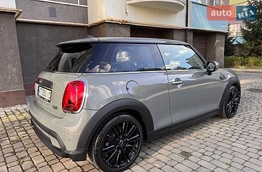 Хетчбек MINI Hatch 2021 в Івано-Франківську