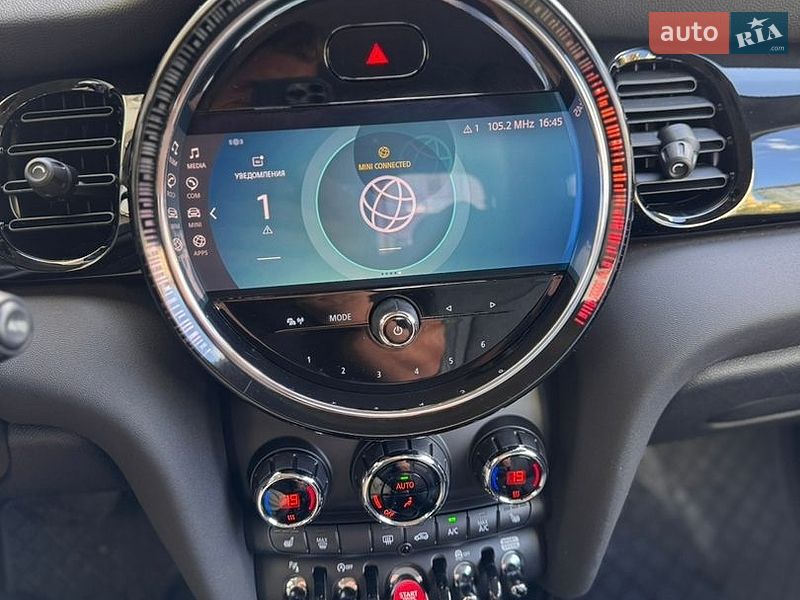 Хетчбек MINI Hatch 2021 в Івано-Франківську