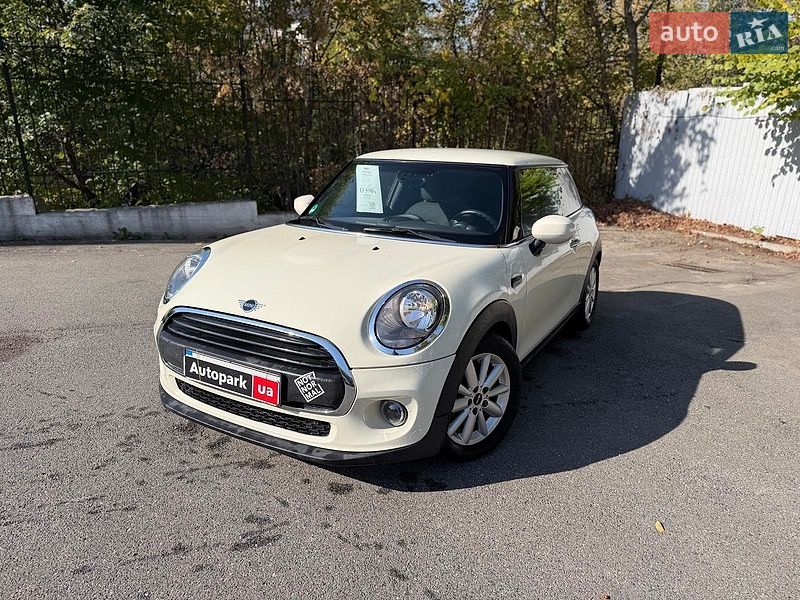 MINI Hatch, фото из объявления