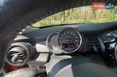 Хэтчбек MINI Hatch 2014 в Киеве