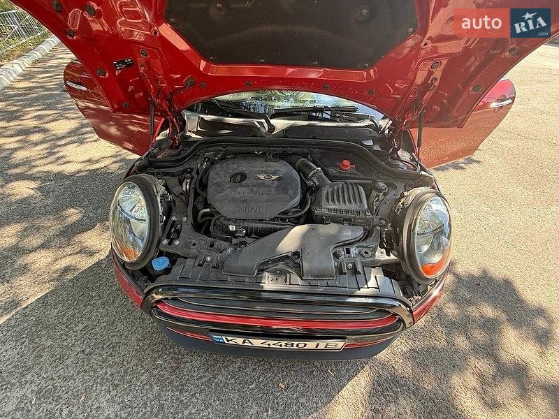 Хэтчбек MINI Hatch 2014 в Киеве