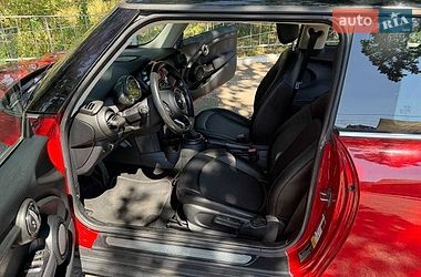 Хэтчбек MINI Hatch 2014 в Киеве