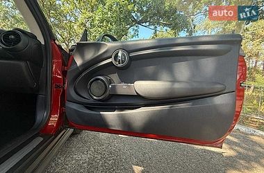 Хэтчбек MINI Hatch 2014 в Киеве