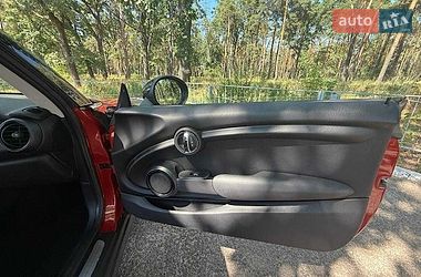 Хэтчбек MINI Hatch 2014 в Киеве