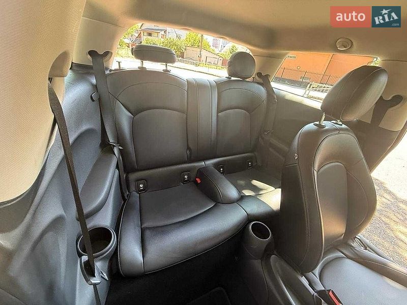 Хэтчбек MINI Hatch 2014 в Киеве