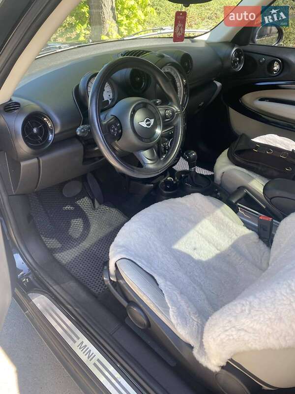 Хэтчбек MINI Paceman 2014 в Львове фото 4 Хэтчбек MINI Paceman 2014 в Львове
