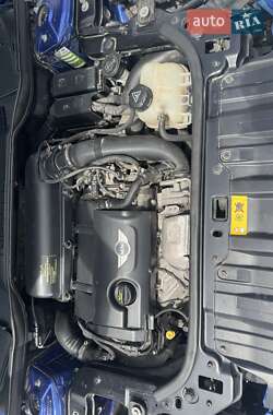 Хэтчбек MINI Paceman 2013 в Вишневом