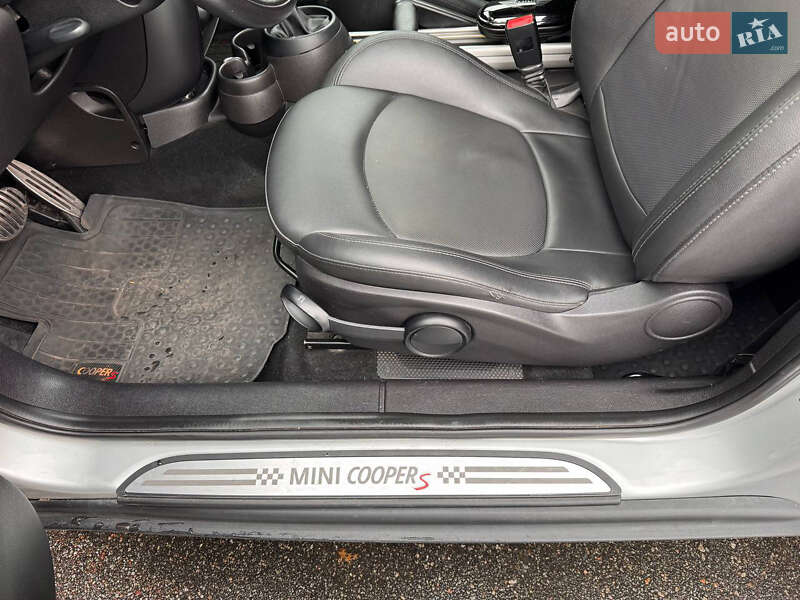 Хэтчбек MINI Paceman 2013 в Киеве фото 13 Хэтчбек MINI Paceman 2013 в Киеве