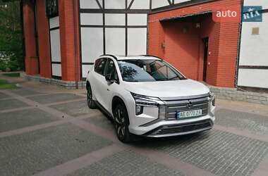 Позашляховик / Кросовер Mitsubishi Airtrek 2022 в Дніпрі