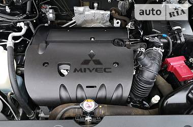 Позашляховик / Кросовер Mitsubishi ASX 2014 в Кривому Розі