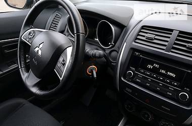 Внедорожник / Кроссовер Mitsubishi ASX 2014 в Кривом Роге