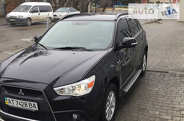 Позашляховик / Кросовер Mitsubishi ASX 2010 в 