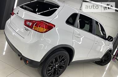 Позашляховик / Кросовер Mitsubishi ASX 2017 в 