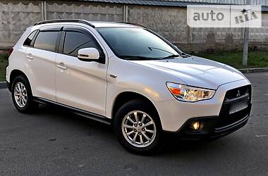 Позашляховик / Кросовер Mitsubishi ASX 2010 в 