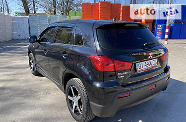 Позашляховик / Кросовер Mitsubishi ASX 2010 в 