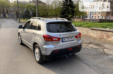Мінівен Mitsubishi ASX 2011 в 