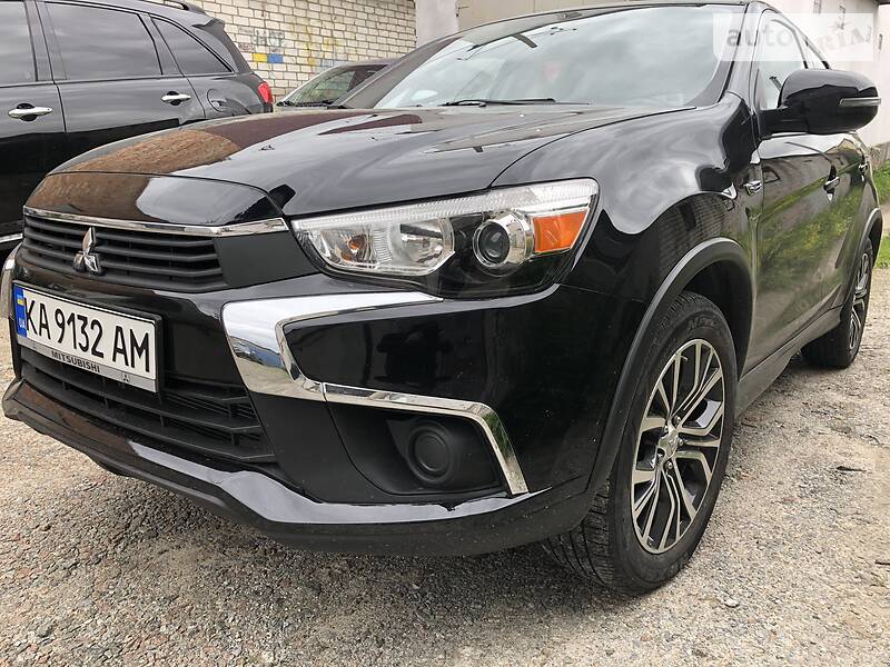 Позашляховик / Кросовер Mitsubishi ASX 2016 в Києві